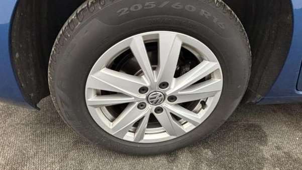 Used Volkswagen Touran 2020 for sale - 76435633: Photo 4