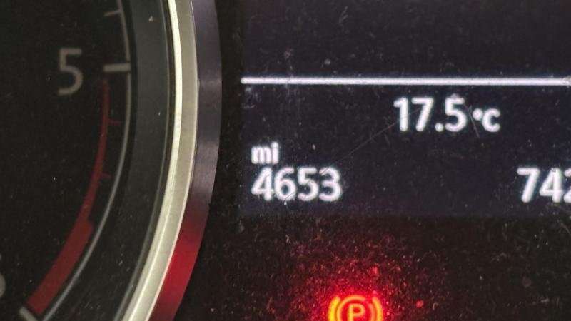 Used Volkswagen Touran 2020 for sale - 76435633: Photo 6