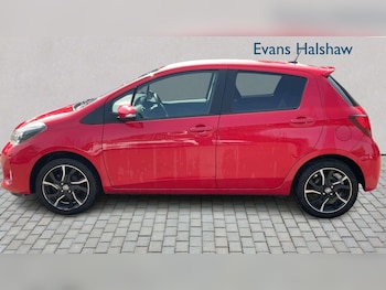 Used Toyota Yaris 2017 for sale - 79215241: Photo