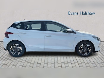 Used Hyundai i20 2022 for sale - 79282247: Photo