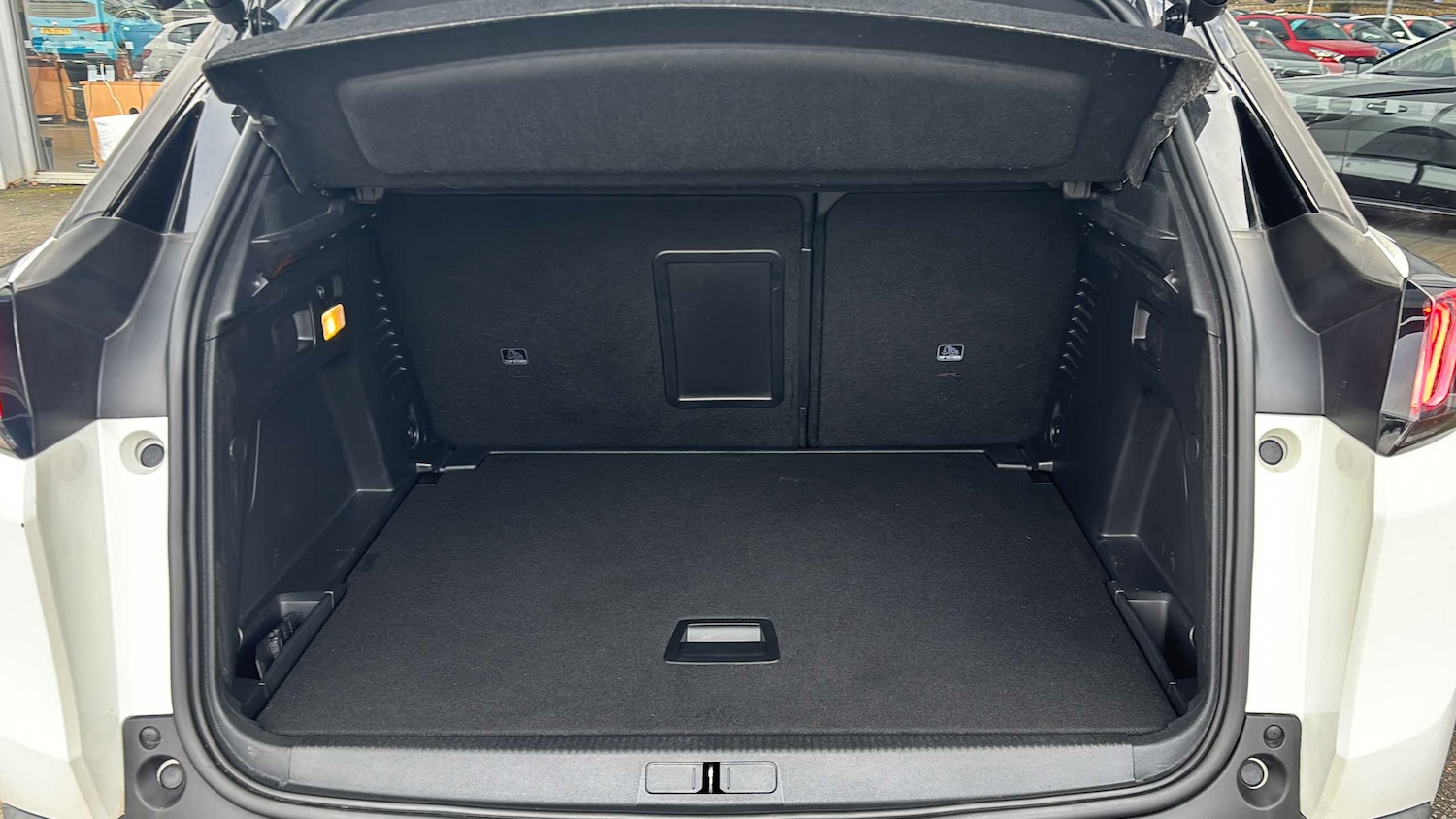 Used Peugeot 3008 2022 for sale - 77308270: Photo 8