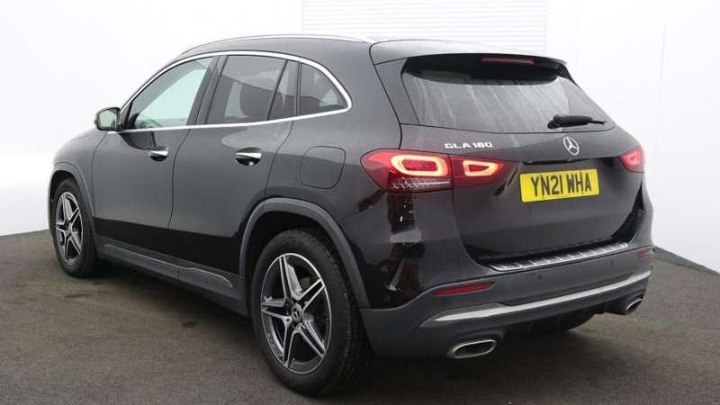 Used Mercedes-Benz GLA 2021 for sale - 76316121: Photo 2