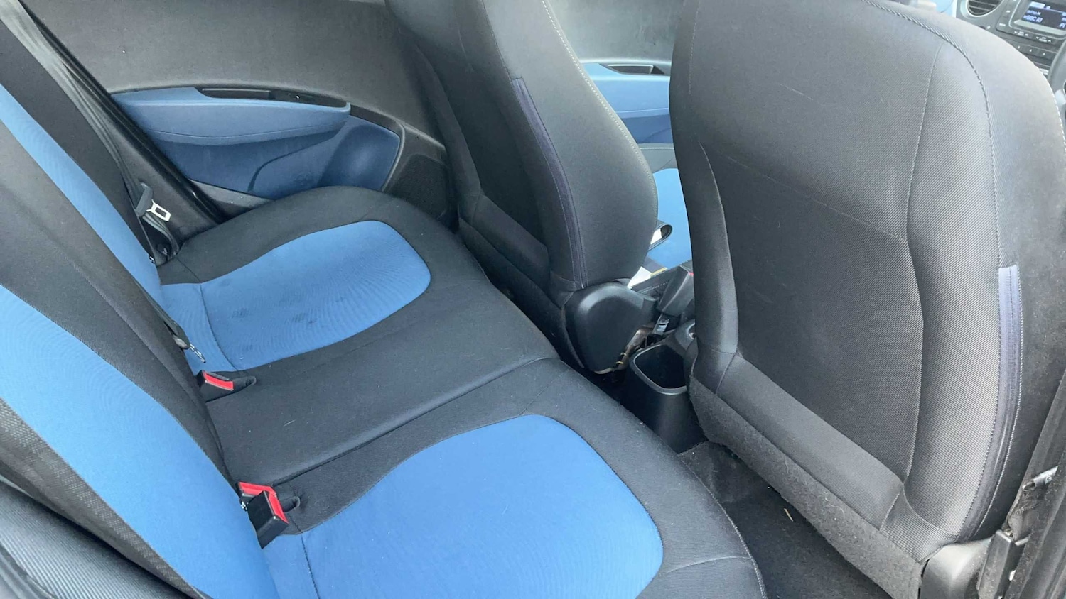 Used Hyundai i10 2014 for sale - 78024135: Photo 12