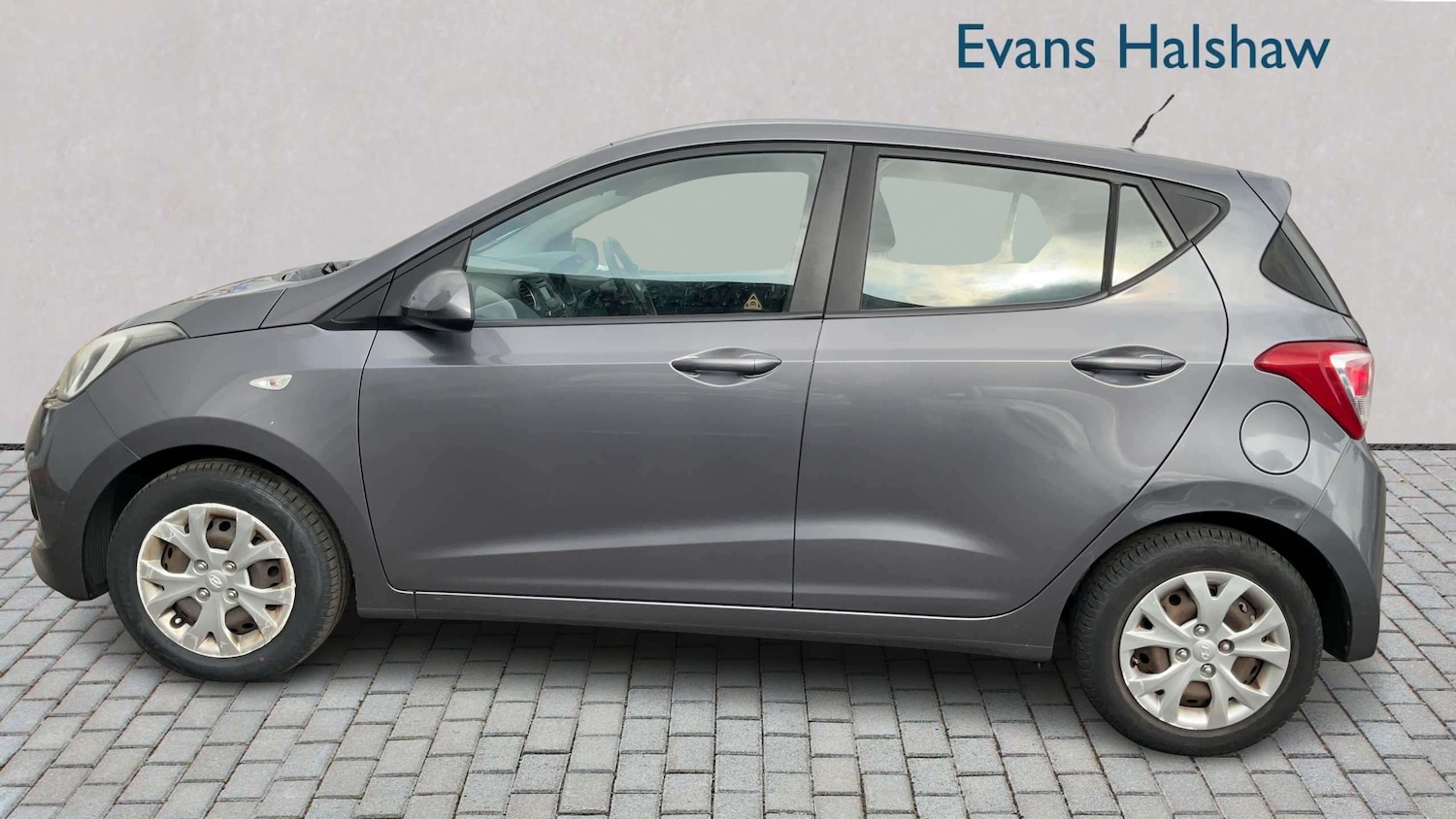 Used Hyundai i10 2014 for sale - 78024135: Photo 3