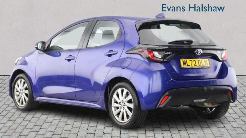 Used Toyota Yaris 2022 for sale - 77514443: Photo 3