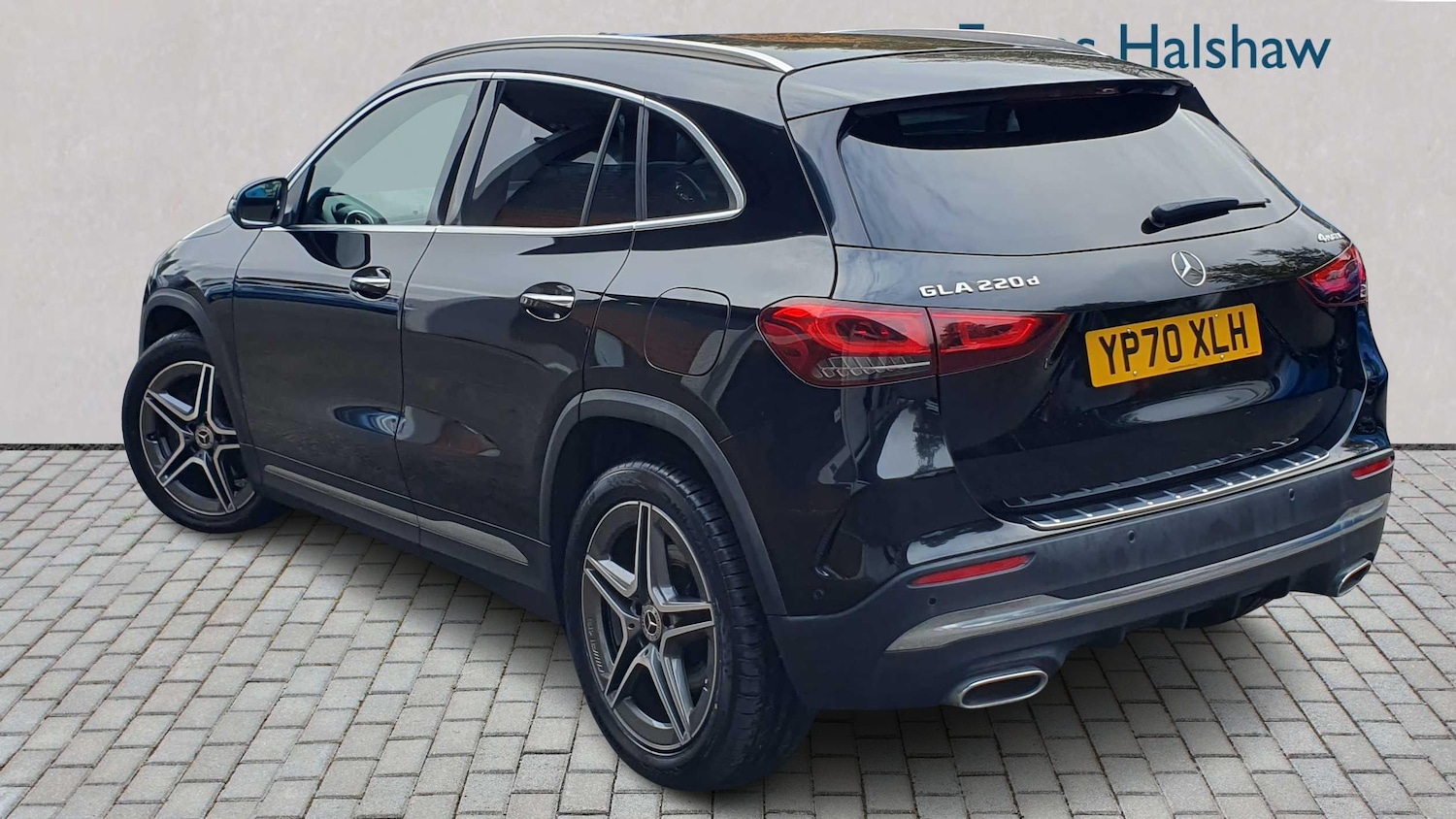 Used Mercedes-Benz GLA for sale - 76827663: Photo 2