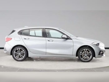 Used BMW 1 Series 2022 for sale - 76401353: Photo