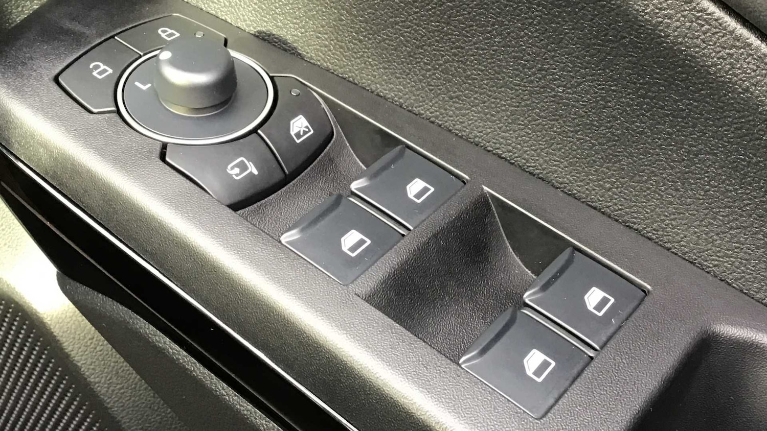 Used Ford Puma 2024 for sale - 76421225: Photo 22