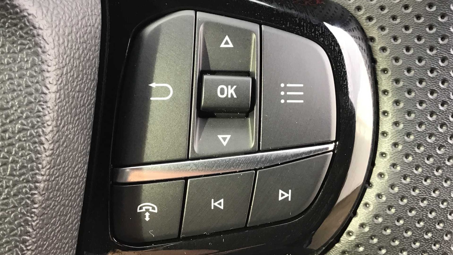 Used Ford Puma 2024 for sale - 76421225: Photo 24