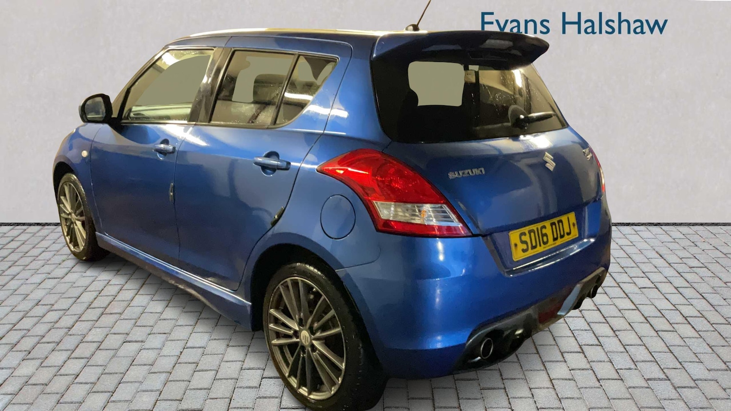 Used Suzuki Swift 2016 for sale - 77414637: Photo 2