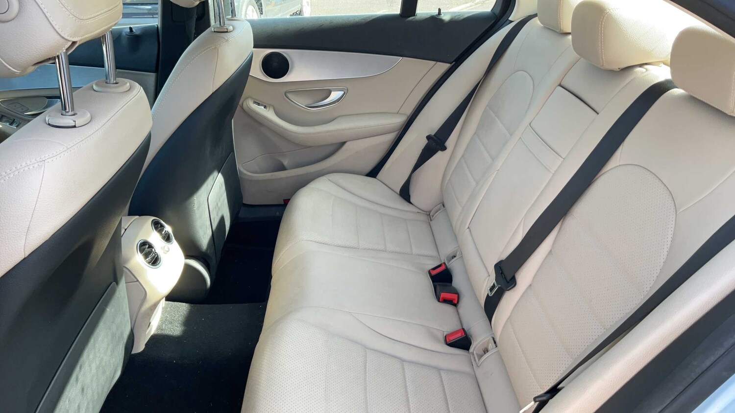 Used Mercedes-Benz C Class 2017 for sale - 77972826: Photo 14