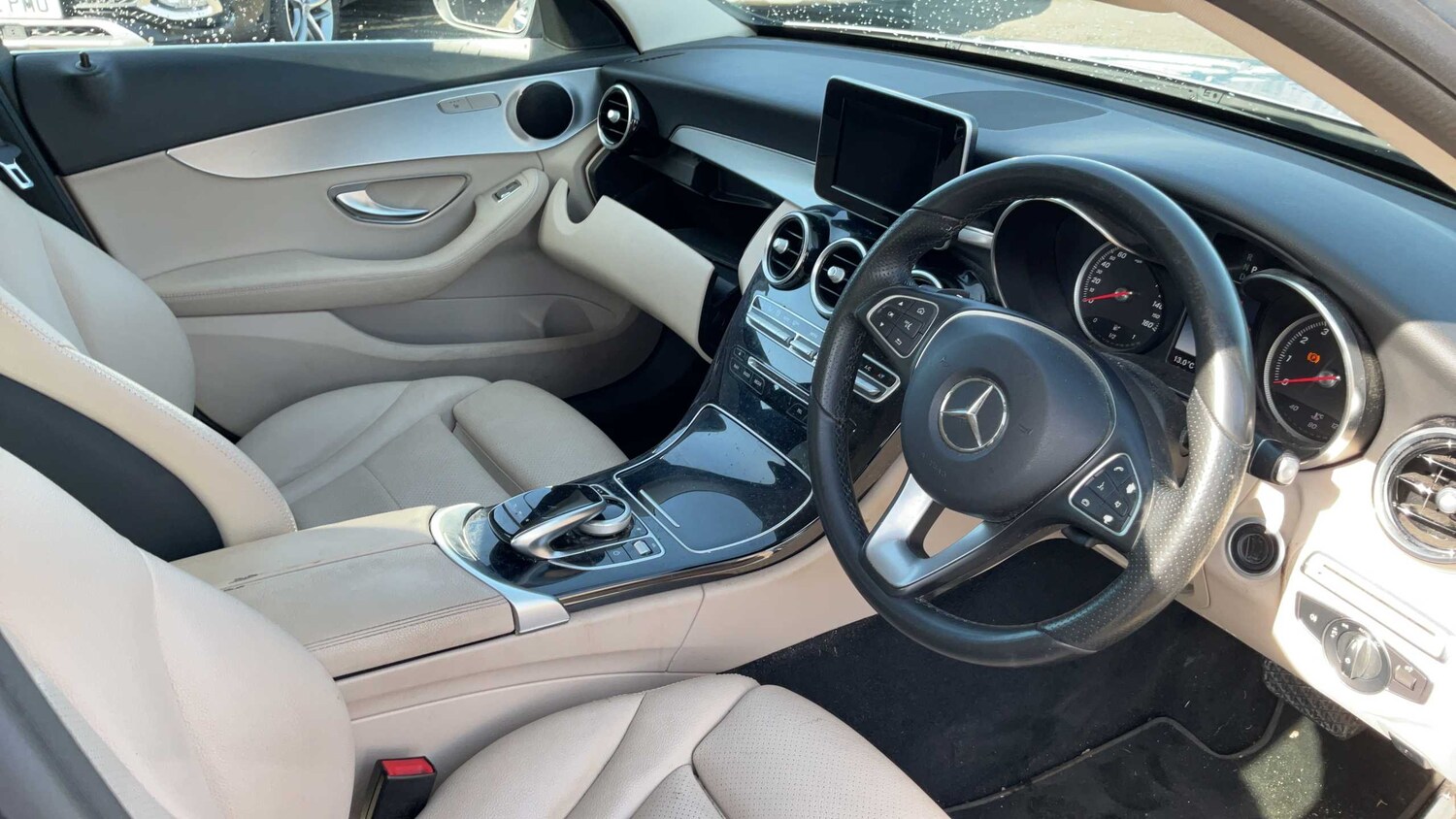 Used Mercedes-Benz C Class 2017 for sale - 77972826: Photo 8