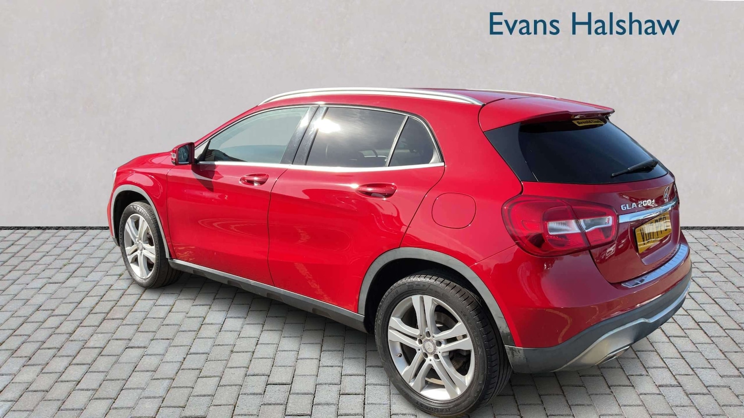 Used Mercedes-Benz GLA 2017 for sale - 77960787: Photo 1