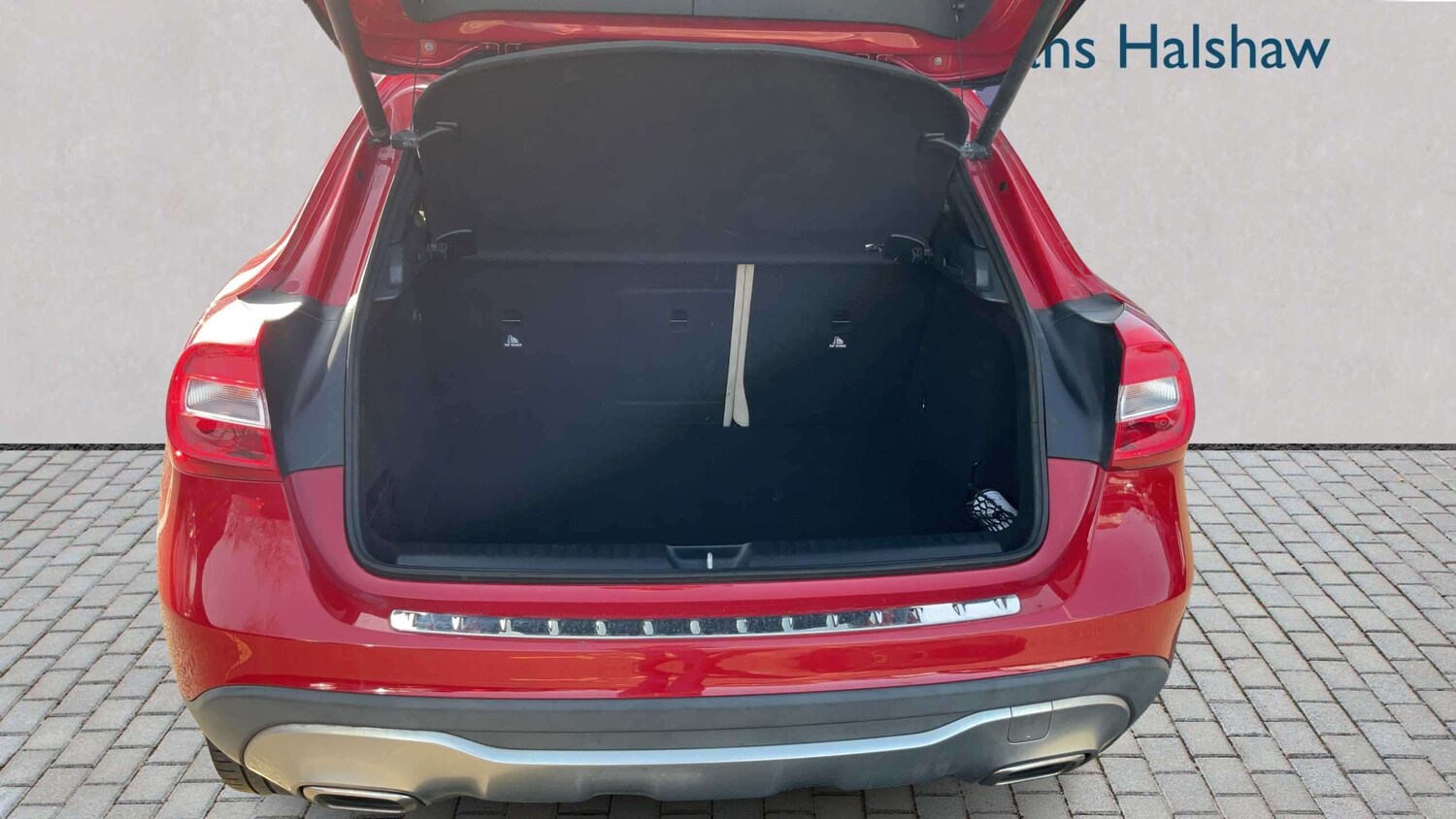 Used Mercedes-Benz GLA 2017 for sale - 77960787: Photo 6