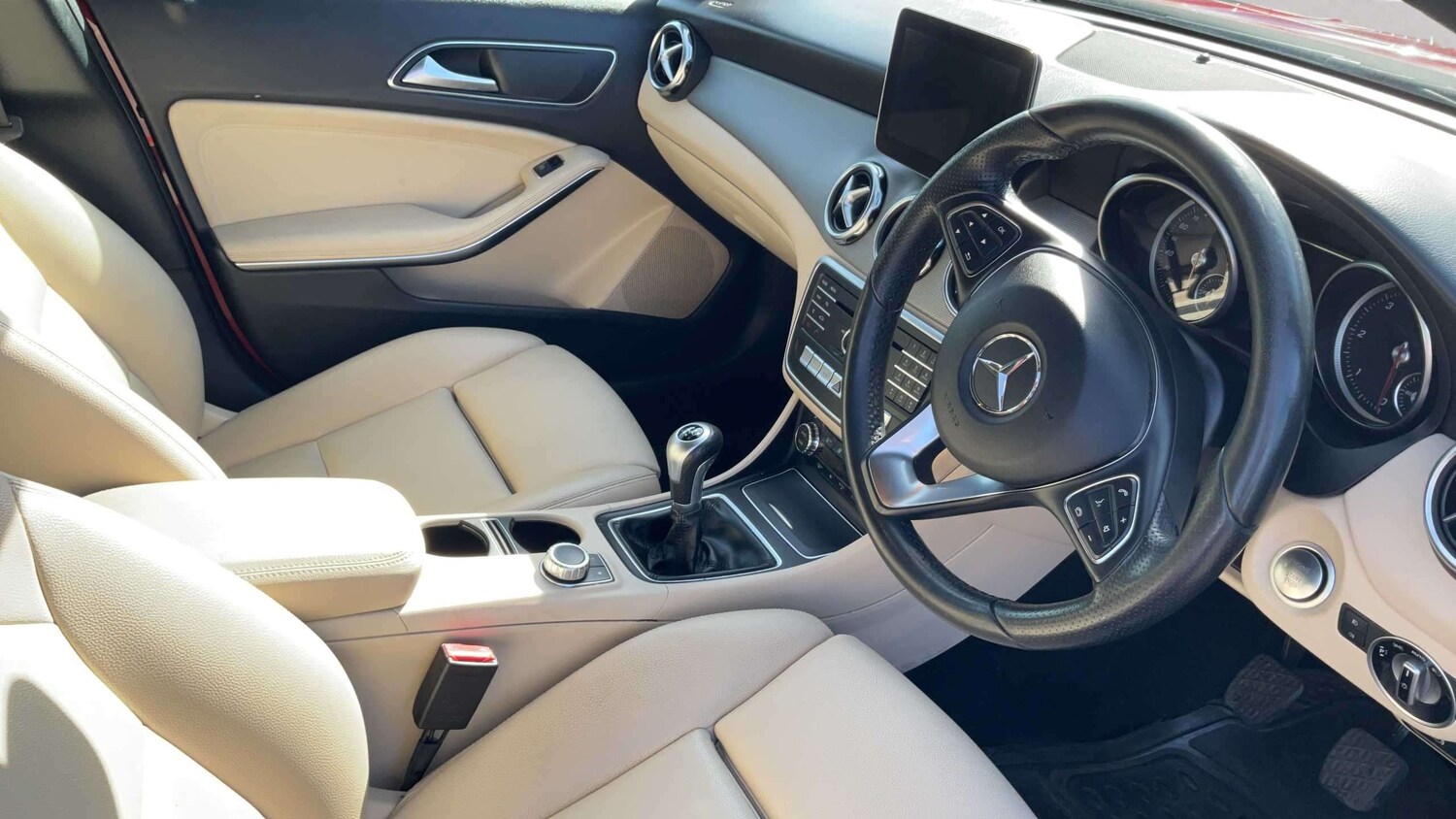 Used Mercedes-Benz GLA 2017 for sale - 77960787: Photo 7