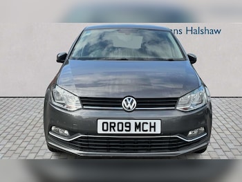 Used Volkswagen Polo 2017 for sale - 79511503: Photo