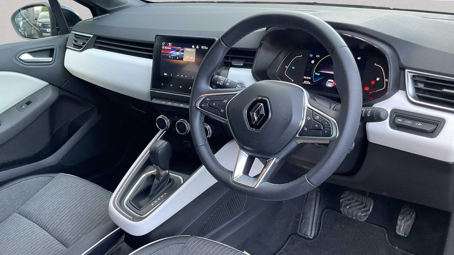 Used Renault Clio 2022 for sale - 77553116: Photo 12