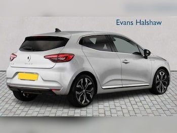 Used Renault Clio 2022 for sale - 77553116: Photo