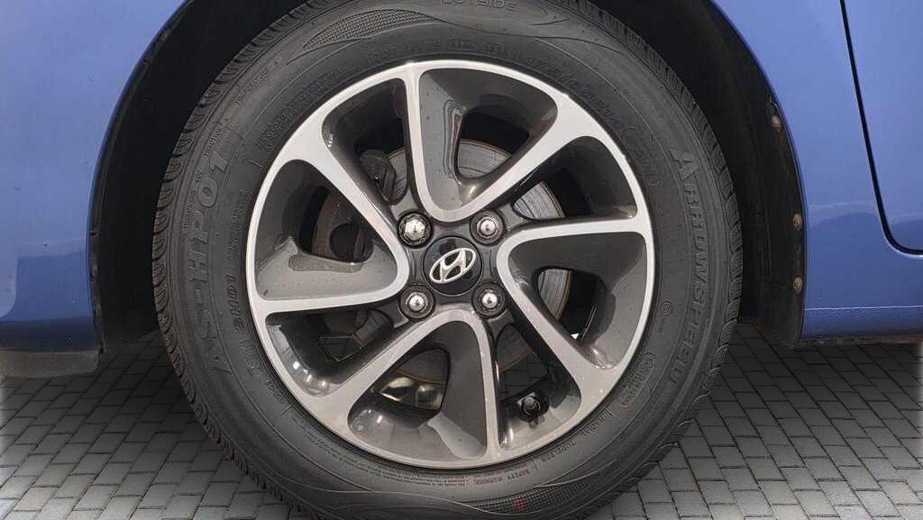 Used Hyundai i10 2018 for sale - 76442476: Photo 14