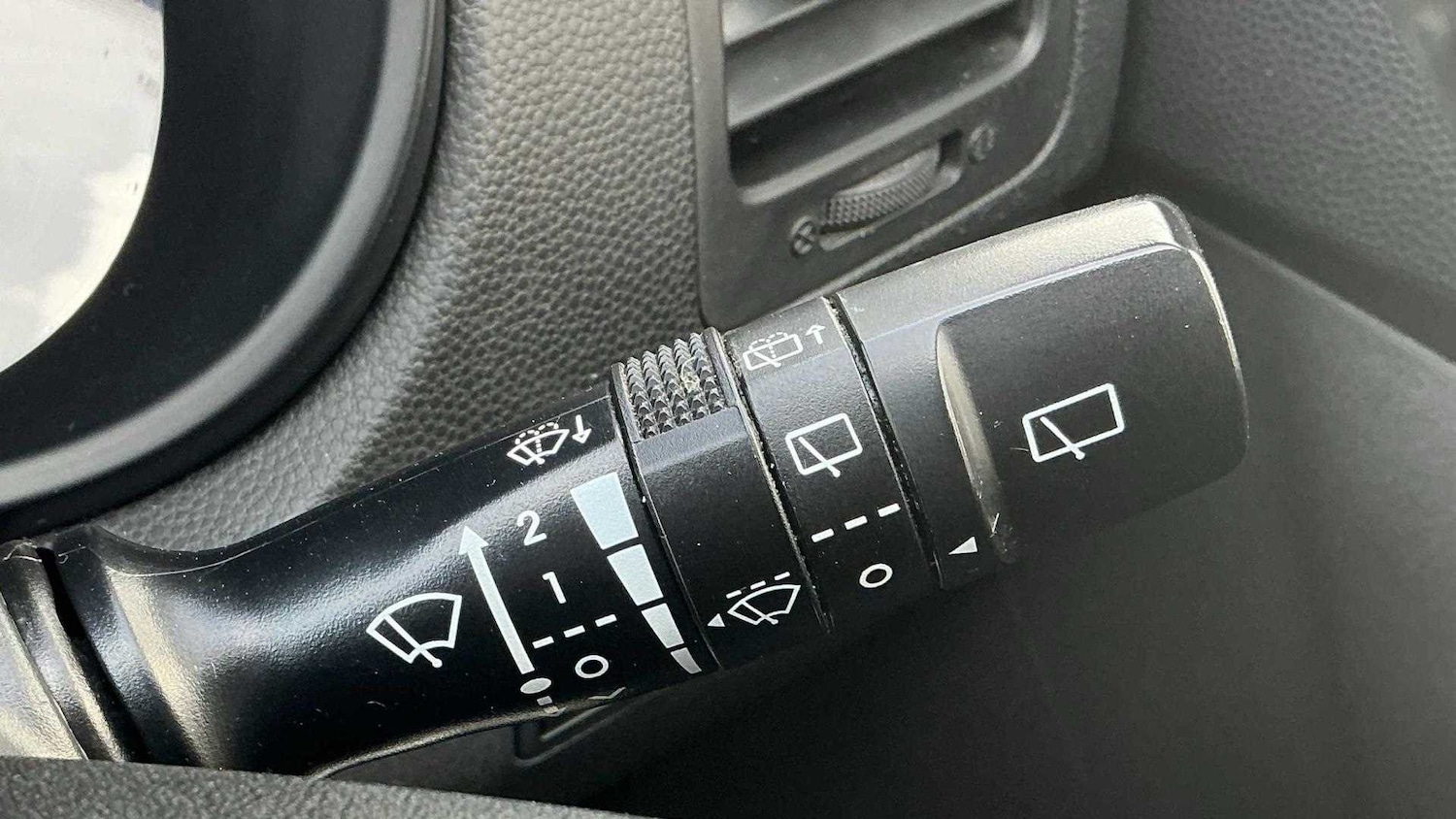Used Hyundai Ix20 2016 for sale - 76373688: Photo 20