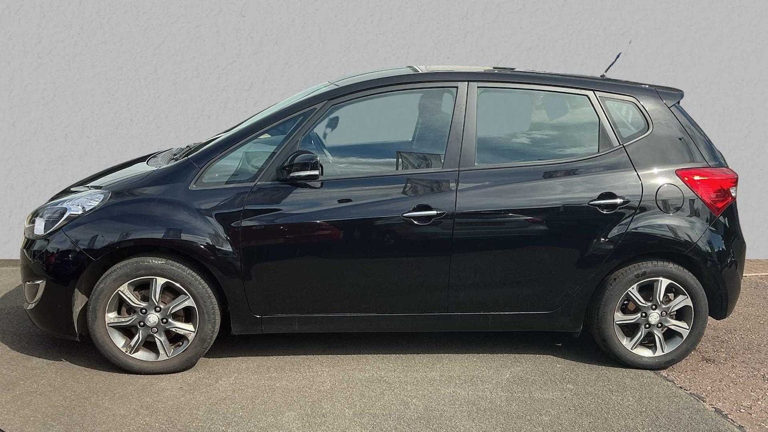 Used Hyundai Ix20 2016 for sale - 76373688: Photo 7