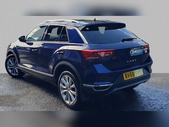 Used Volkswagen T-Roc 2018 for sale - 78482771: Photo