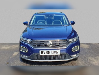 Used Volkswagen T-Roc 2018 for sale - 78482771: Photo