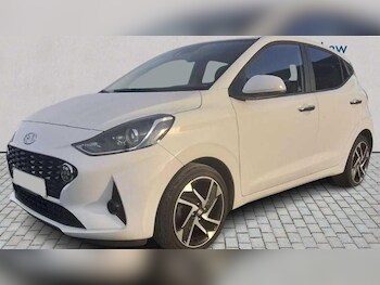 Used Hyundai i10 2022 for sale - 76774162: Photo