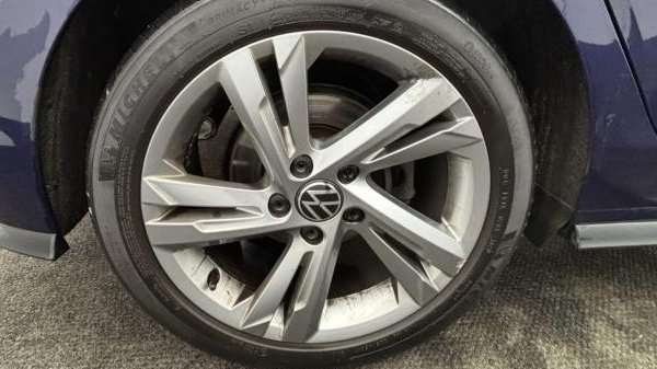 Used Volkswagen Golf 2020 for sale - 76610630: Photo 8