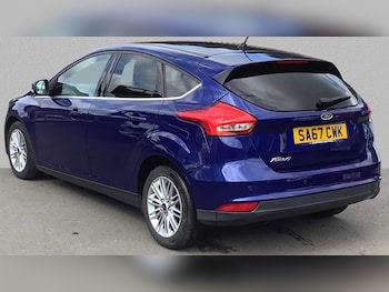 Used Ford Focus 2017 for sale - 77112367: Photo