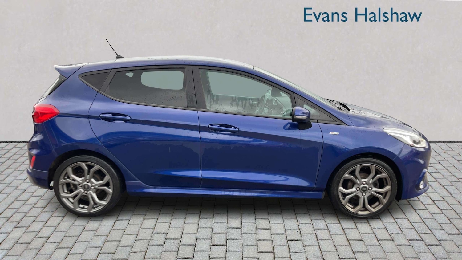 Used Ford Fiesta 2018 for sale - 78037890: Photo 3