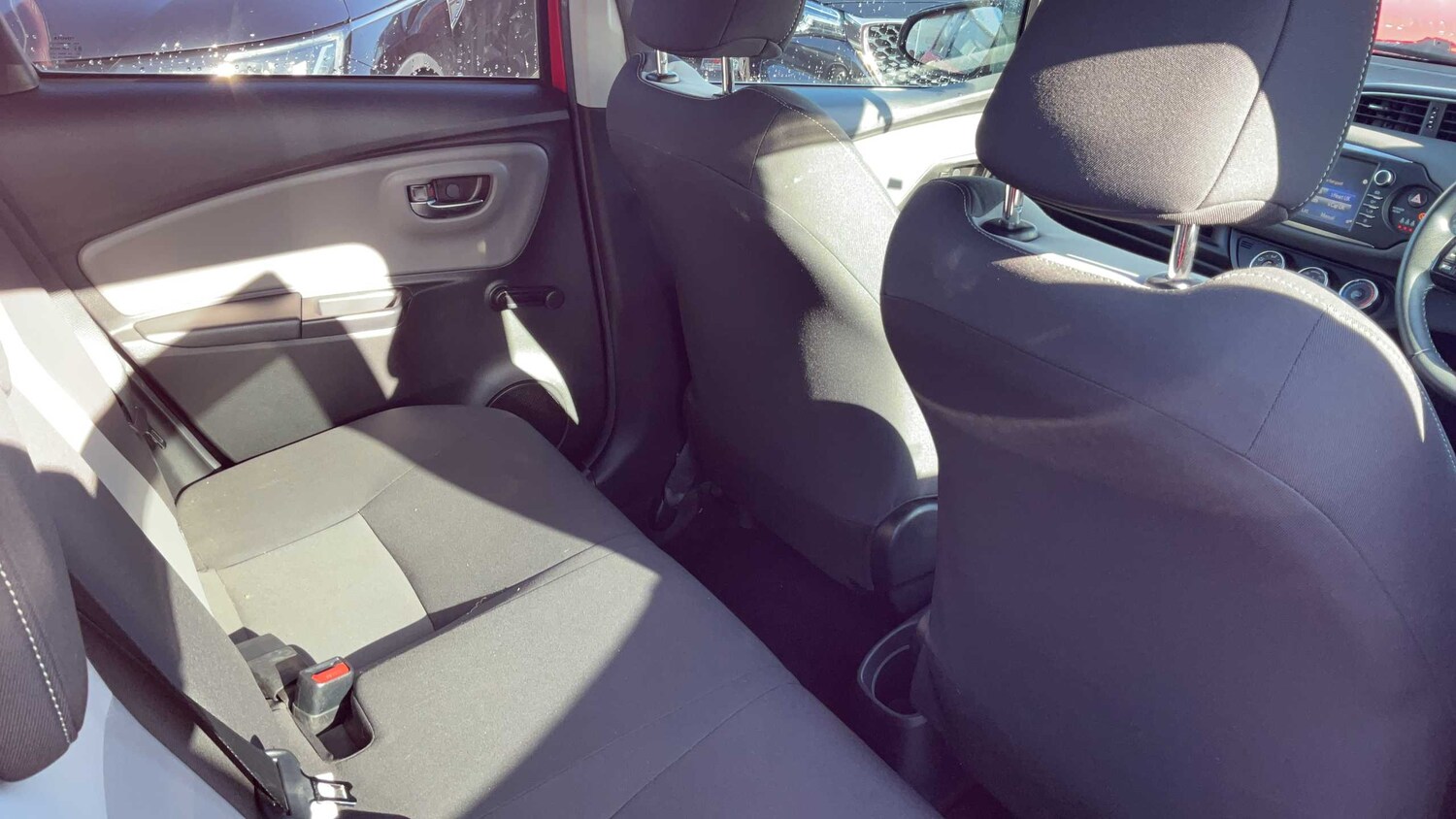 Used Toyota Yaris 2019 for sale - 78118647: Photo 12