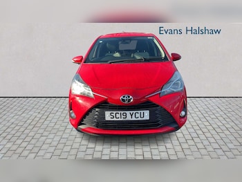 Used Toyota Yaris 2019 for sale - 78118647: Photo