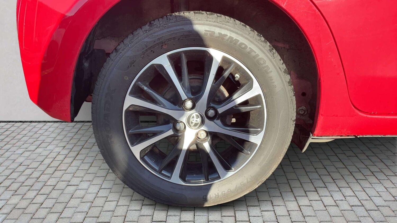 Used Toyota Yaris 2019 for sale - 78118647: Photo 6