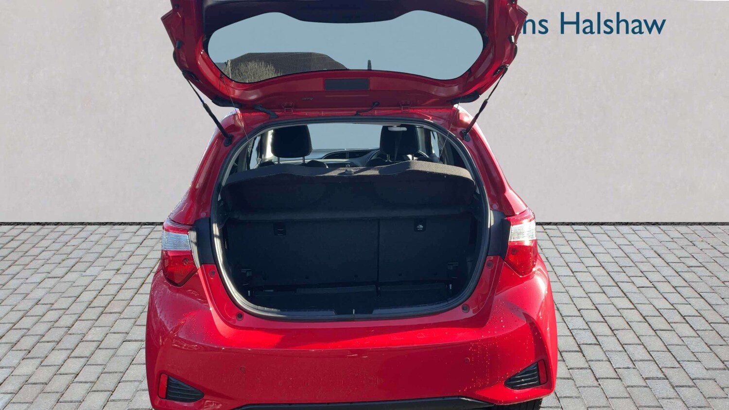 Used Toyota Yaris 2019 for sale - 78118647: Photo 7