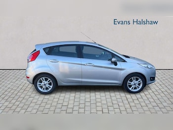 Used Ford Fiesta 2017 for sale - 78564702: Photo