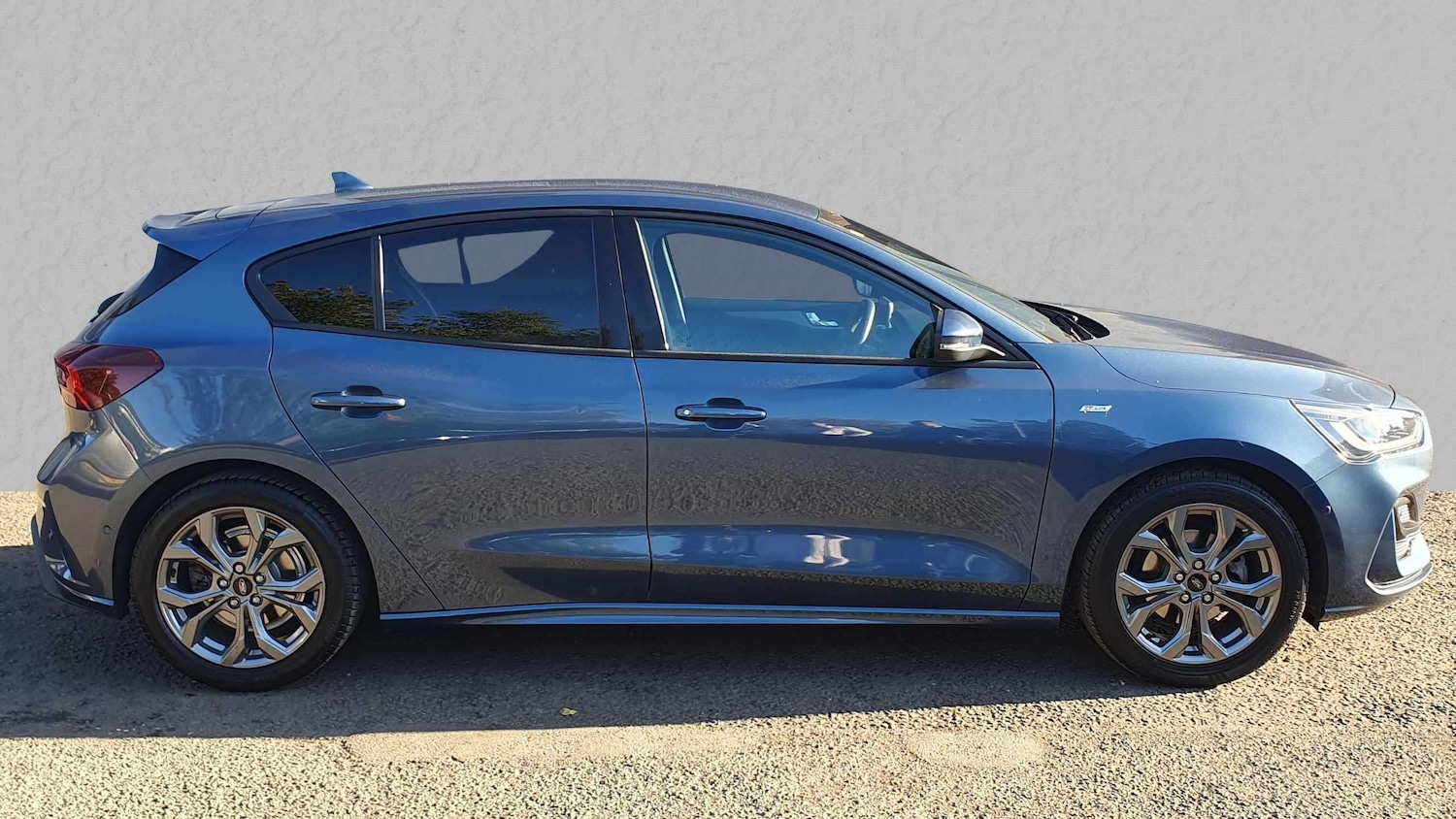 Used Ford Focus 2022 for sale - 76063369: Photo 3