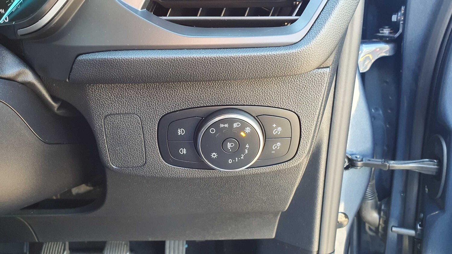 Used Ford Focus 2022 for sale - 76063369: Photo 31
