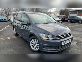 Used Volkswagen Touran 2020 for sale - 77577443: Photo