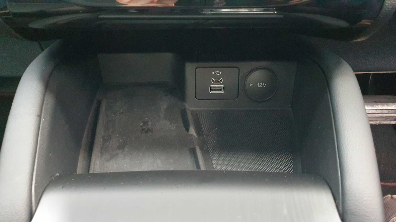 Used Ford Kuga 2024 for sale - 75841555: Photo 21