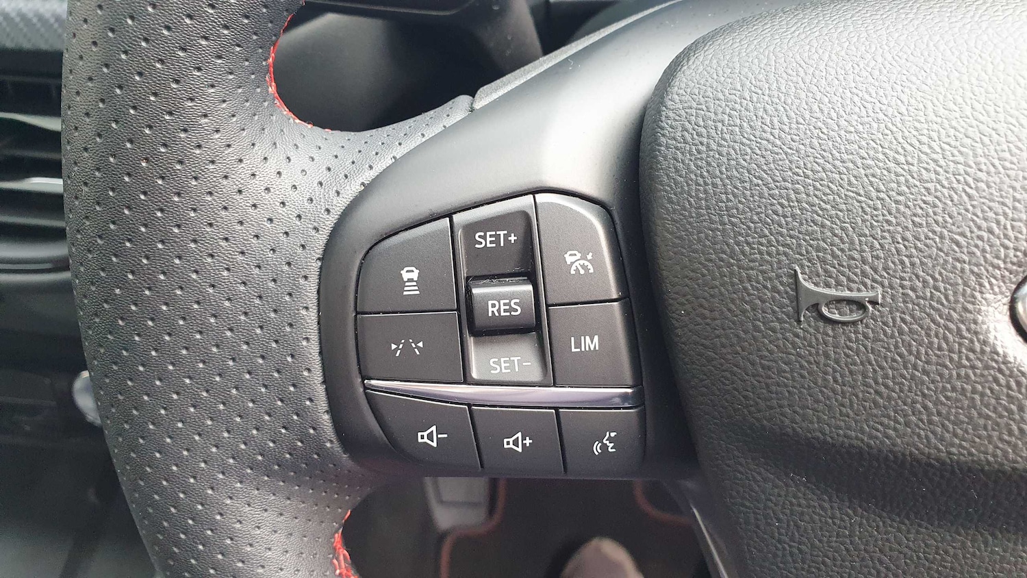 Used Ford Kuga 2024 for sale - 75841555: Photo 26