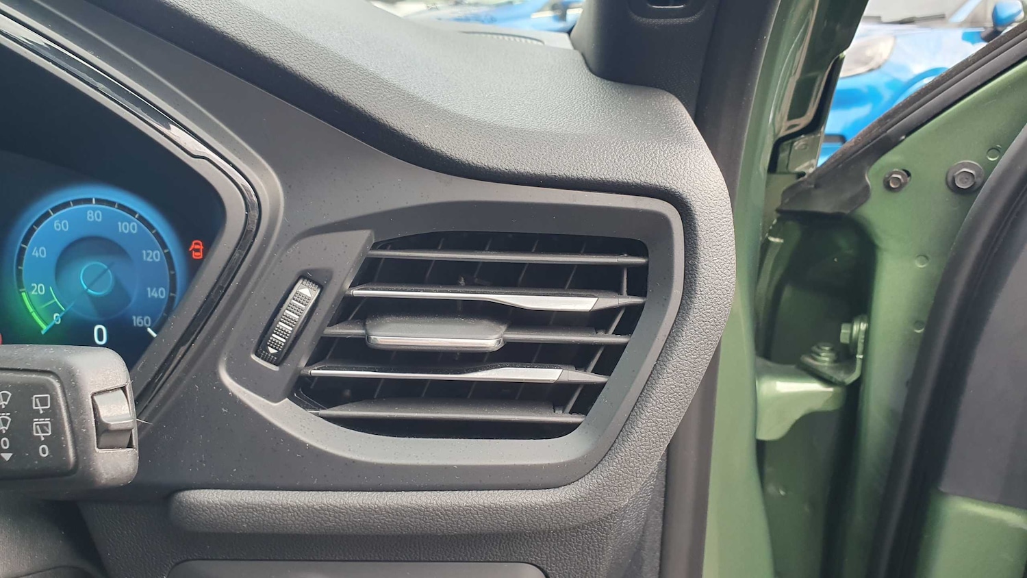 Used Ford Kuga 2024 for sale - 75841555: Photo 30