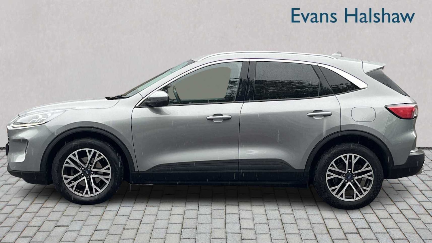 Used Ford Kuga 2023 for sale - 77061116: Photo 4