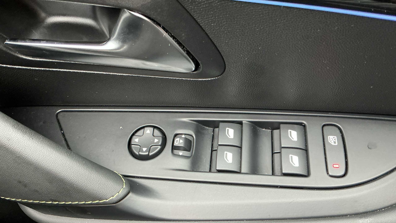 Used Peugeot 208 2024 for sale - 77414887: Photo 17