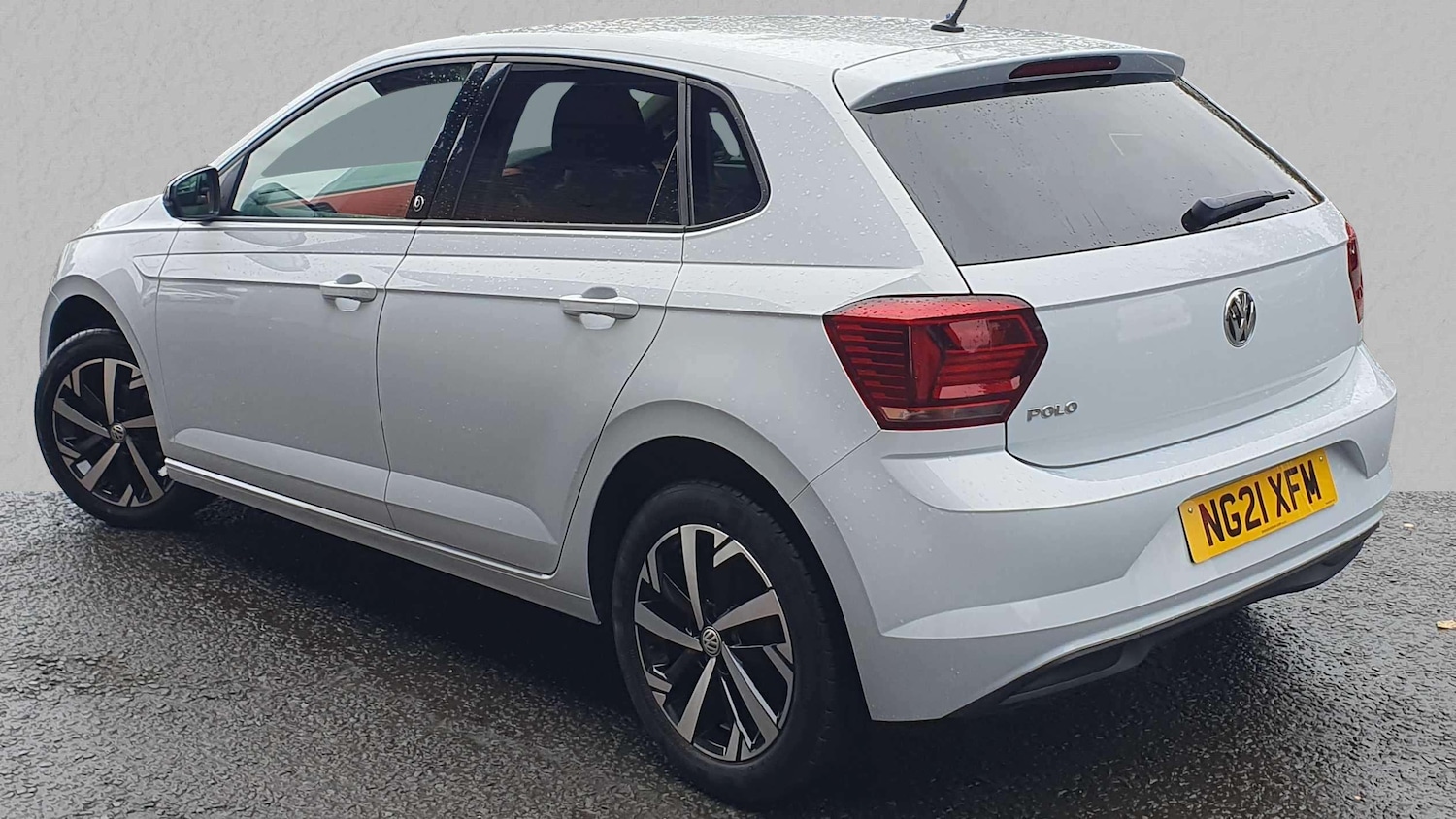 Used Volkswagen Polo 2021 for sale - 76169953: Photo 2
