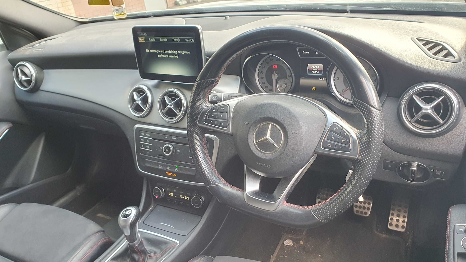 Used Mercedes-Benz GLA 2015 for sale - 75981336: Photo 5