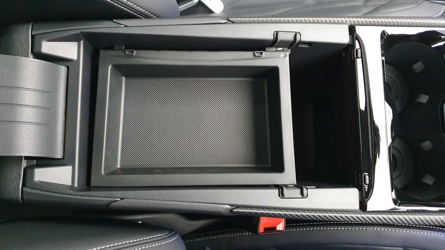 Used Ford Explorer 2025 for sale - 77472590: Photo 17