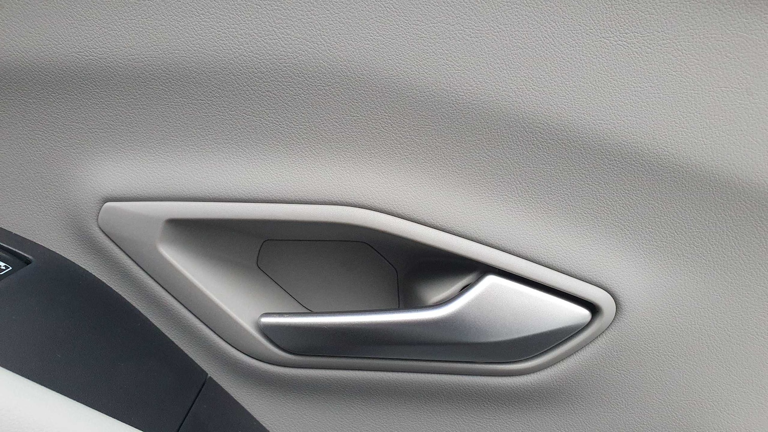 Used Ford Explorer 2025 for sale - 77472590: Photo 29