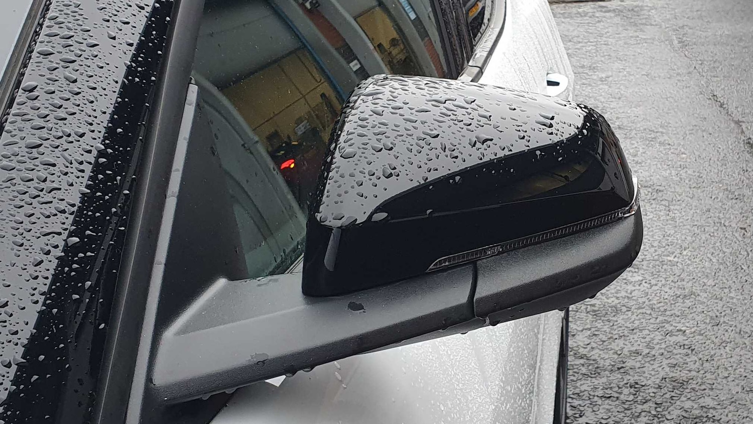 Used Ford Explorer 2025 for sale - 77472590: Photo 32