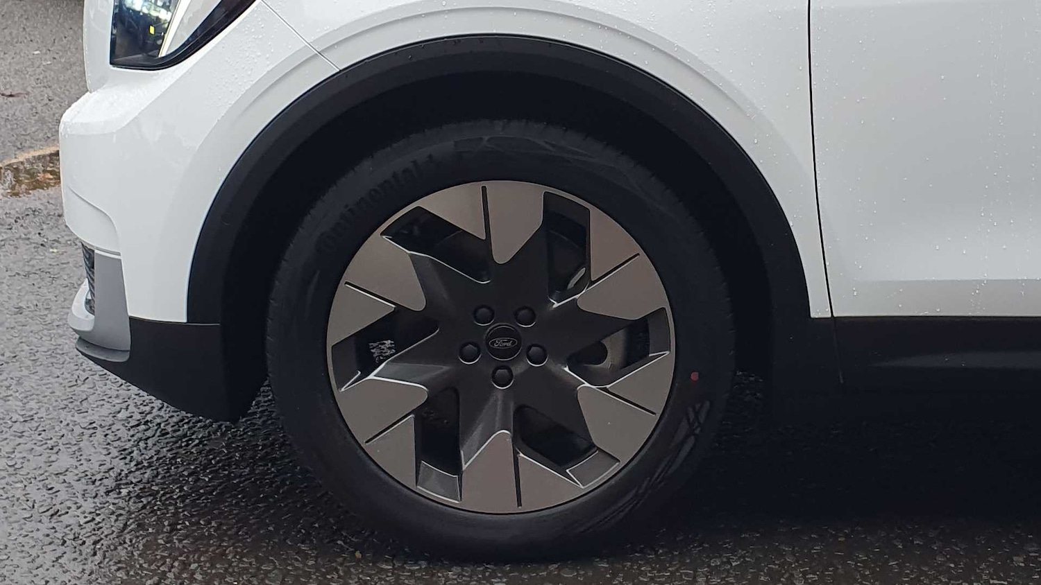 Used Ford Explorer 2025 for sale - 77472590: Photo 6